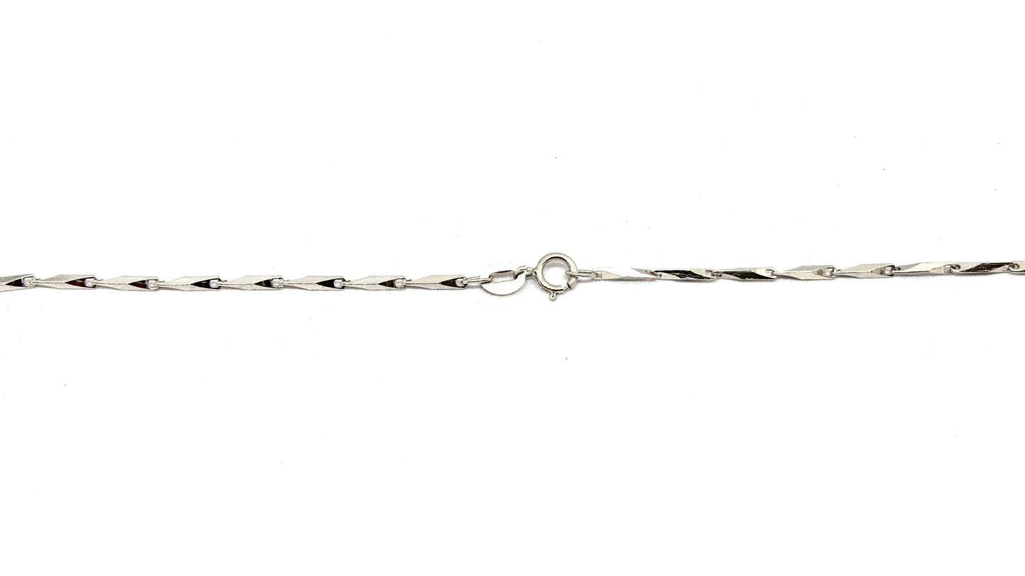 Sleek Bar Link Silver Chain