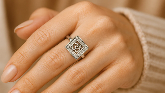 925 Sterling Silver “Om” Symbol Ring – Spiritual Elegance