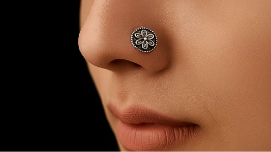 Oxidised Daisy Charm Nosepin