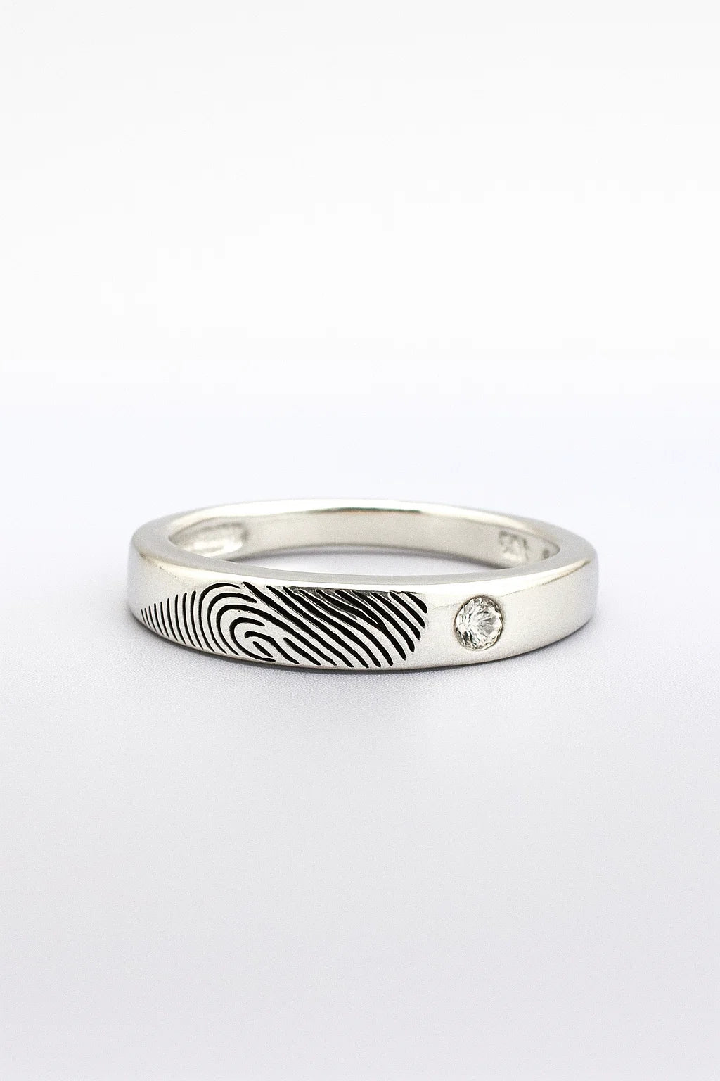 Signature Shine 925 Ring