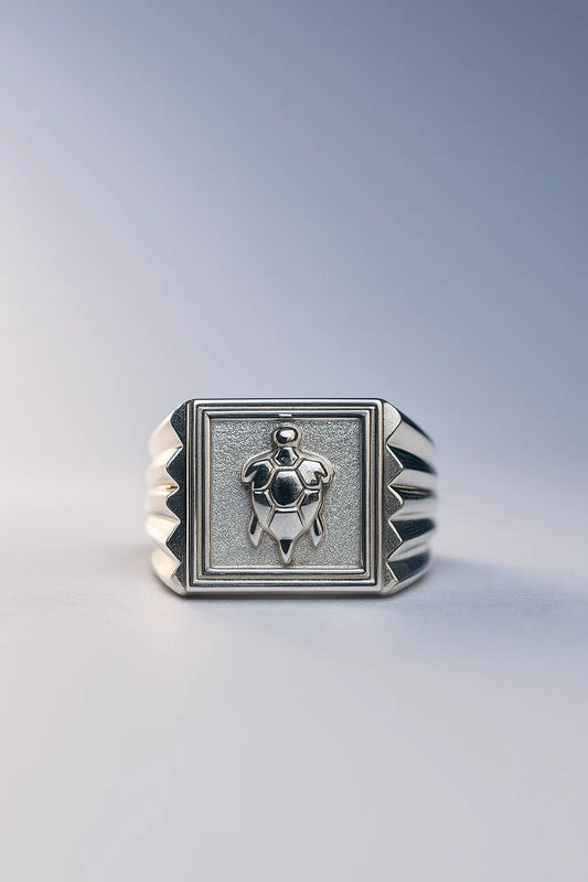 925 Sterling Silver Turtle Emblem Ring – Strength & Longevity Design