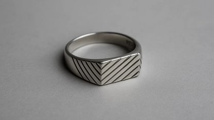 925 Sterling Silver Chevron Engraved Ring