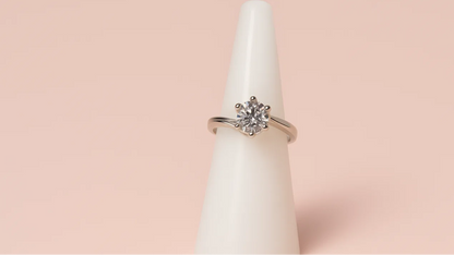 Classic 925 Sterling Silver Solitaire Ring