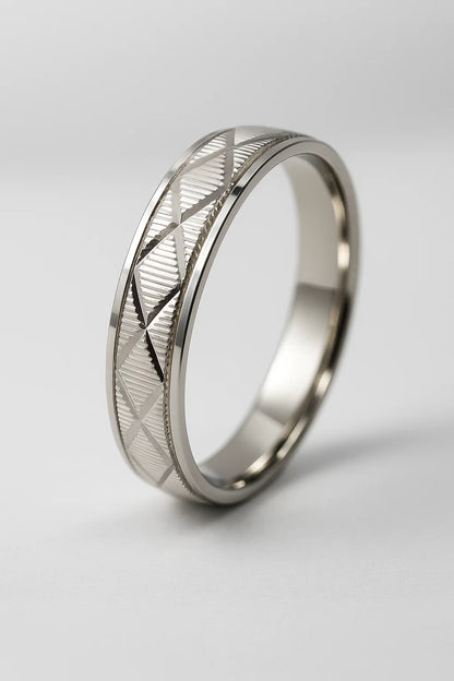 Men’s Diamond-Cut Silver Band Ring