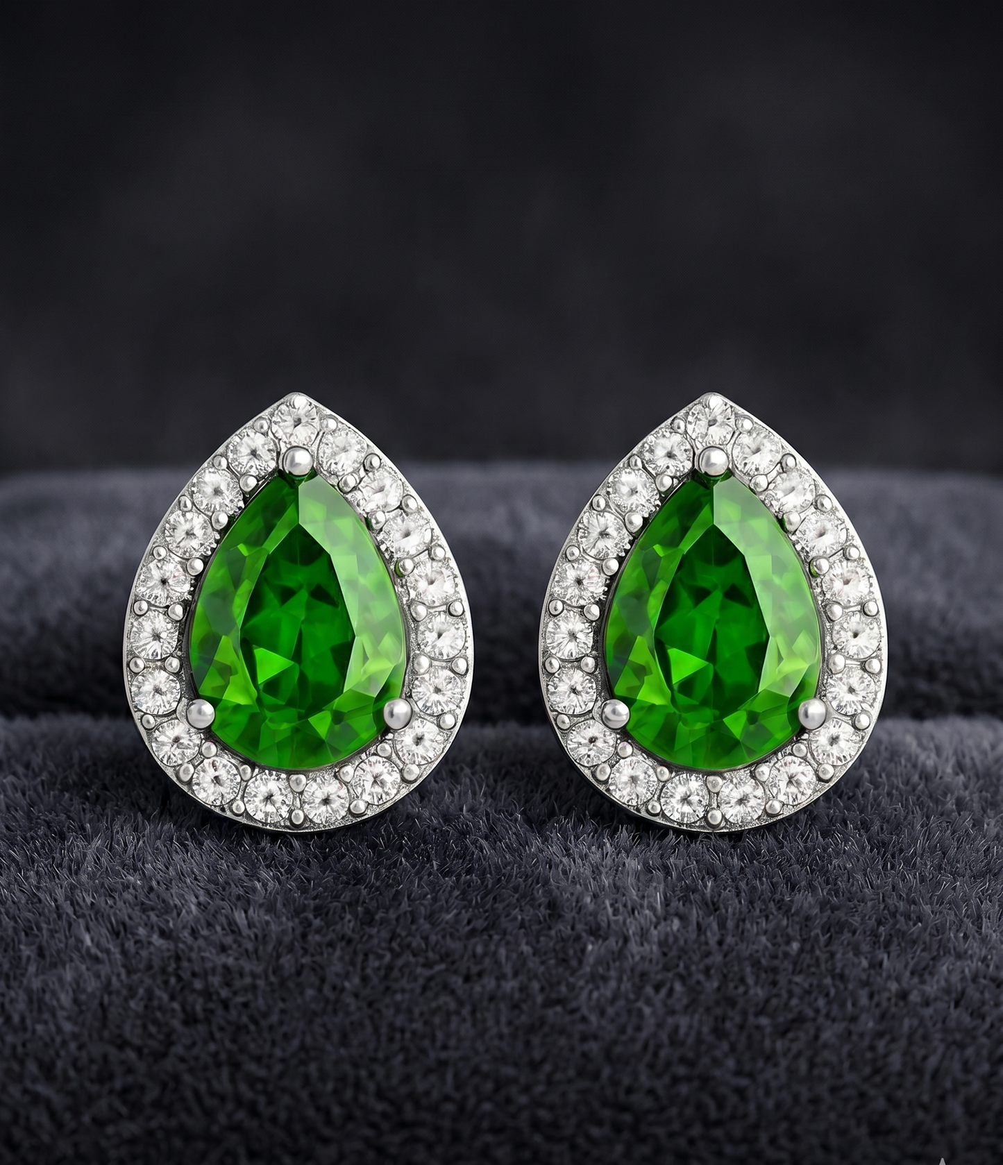 925 Sterling Silver Teardrop Emerald Green Stud Earrings – Halo Crystal Design