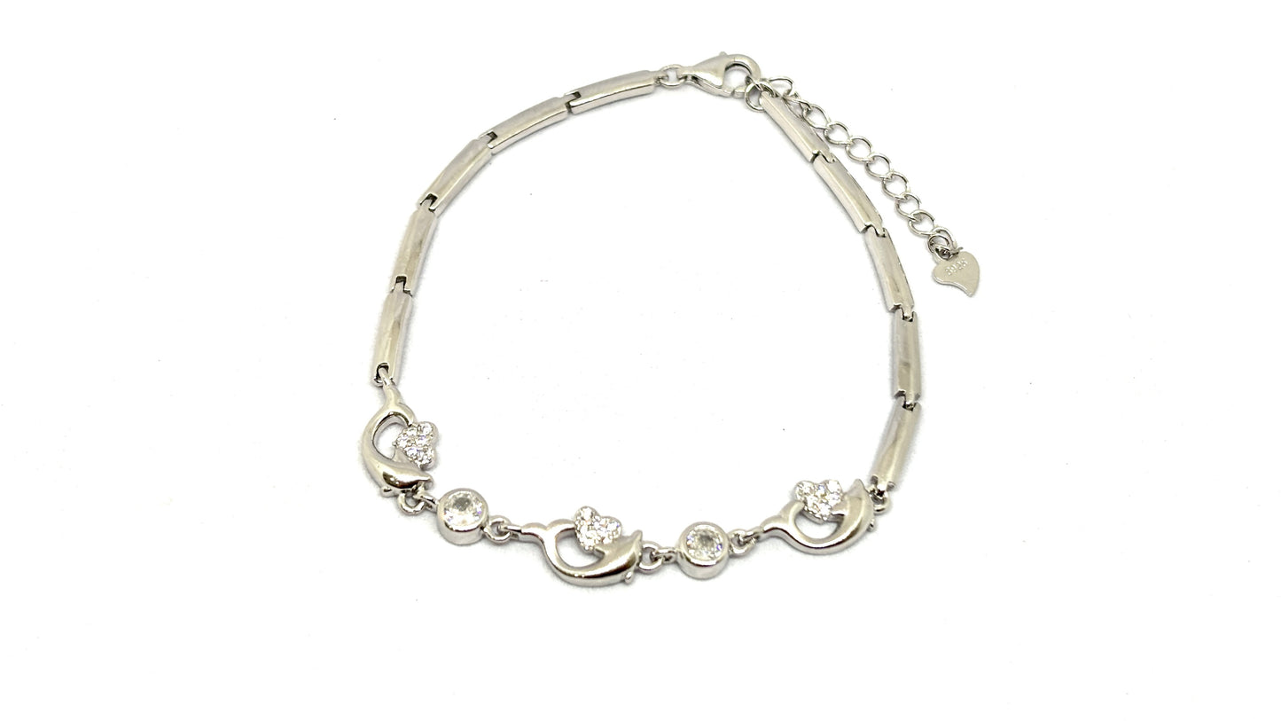 Elegant Silver Floral Charm Bracelet – Adjustable Crystal Accent Women’s Jewelry