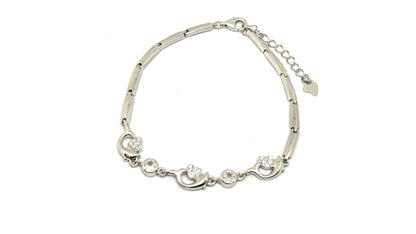 Elegant Silver Floral Charm Bracelet – Adjustable Crystal Accent Women’s Jewelry