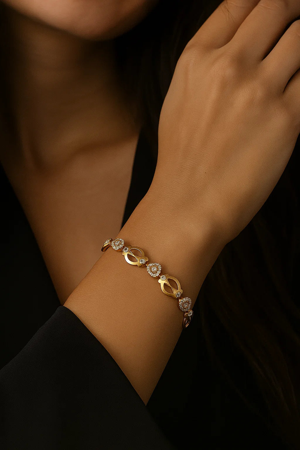 Royal Heart & Floral Rose Gold-Plated Bracelet