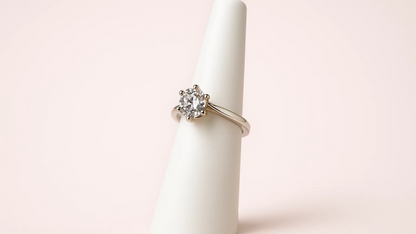 Classic 925 Sterling Silver Solitaire Ring