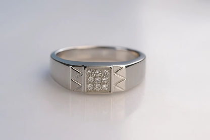 Men’s Silver Geometric Square Stone Ring